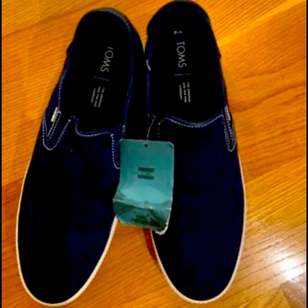 New with Tags Mens TOMS Baja Slip On Sneakers size 12